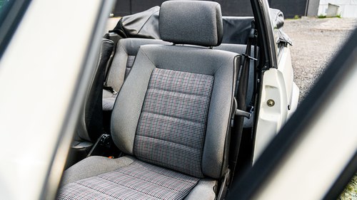 1989 Volkswagen Golf MK1 Cabriolet For Sale (picture 31 of 78)