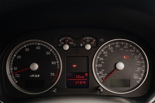 2003 Volkswagen Golf R32 For Sale (picture 27 of 96)