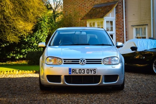2003 VW Golf R32 Te koop (foto 9 van 139)