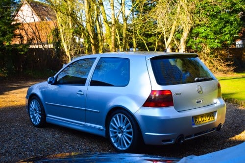 2003 VW Golf R32 Te koop (foto 30 van 139)
