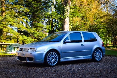 2003 VW Golf R32 Te koop (foto 18 van 139)
