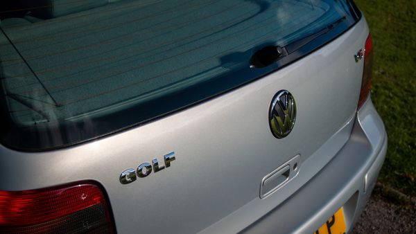 NO RESERVE - 1999 Volkswagen Golf V5 For Sale (picture :index of 74)