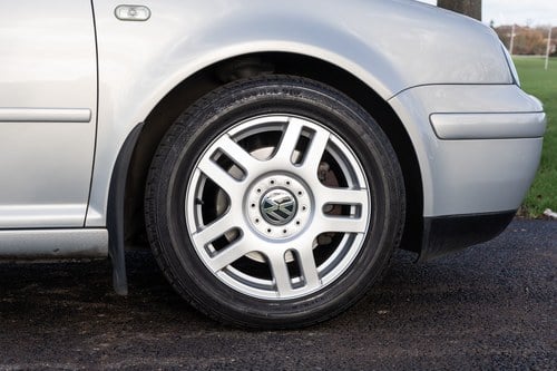 NO RESERVE - 1999 Volkswagen Mk4 Golf V5 Auto à vendre (picture 25 of 126)