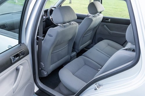 NO RESERVE - 1999 Volkswagen Mk4 Golf V5 Auto à vendre (picture 56 of 126)