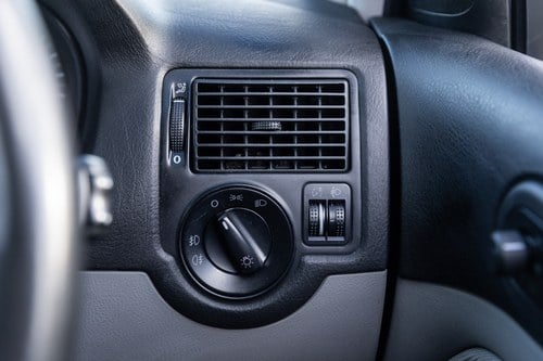 NO RESERVE - 1999 Volkswagen Mk4 Golf V5 Auto à vendre (picture 67 of 126)