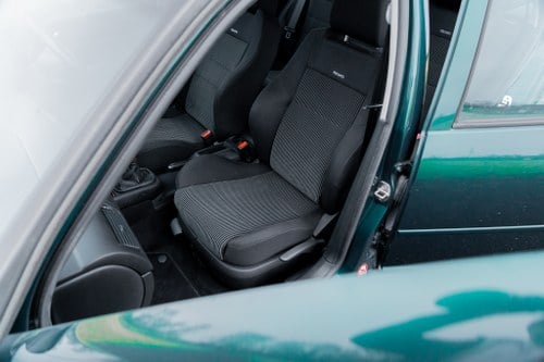 2000 Volkswagen Golf GTI 20V Turbo For Sale (picture 31 of 71)