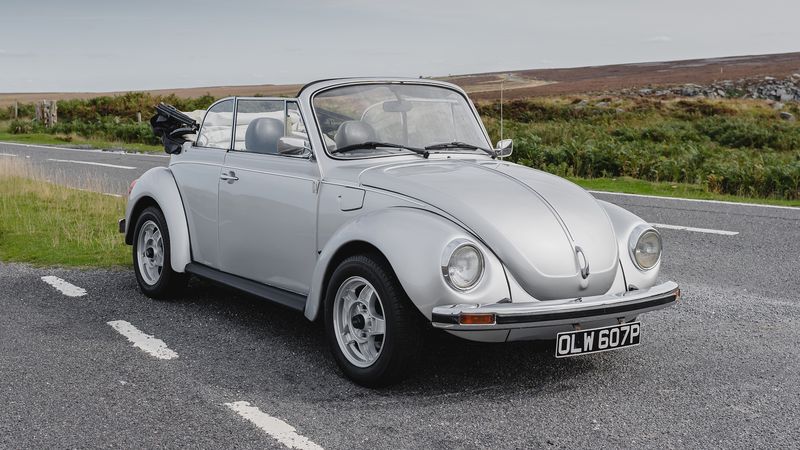 1976 Volkswagen Karmann Beetle 1303LS For Sale (picture 1 of 183)