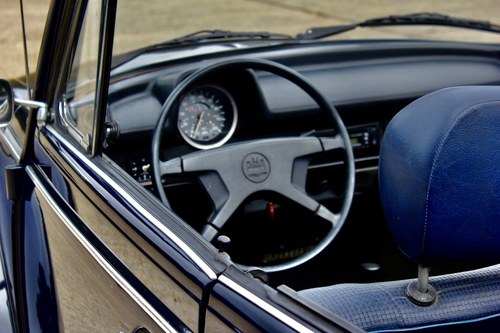 1977 Volkswagen Beetle Karmann Cabriolet Te koop (foto 58 van 70)