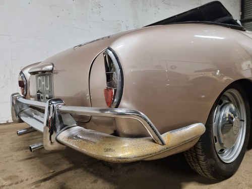 1969 Volkswagen Karmann Ghia Convertible zum Verkauf (Bild 36 von 48)