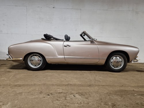 1969 Volkswagen Karmann Ghia Convertible zum Verkauf (Bild 6 von 48)