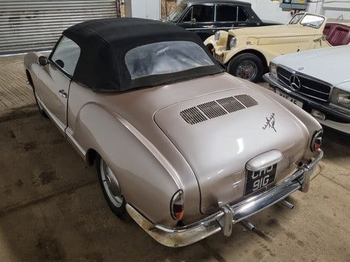 1969 Volkswagen Karmann Ghia Convertible zum Verkauf (Bild 17 von 48)