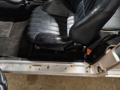 1969 Volkswagen Karmann Ghia Convertible zum Verkauf (Bild 24 von 48)