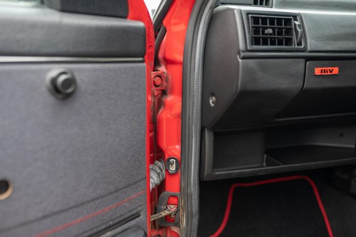 1989 Volkswagen Golf GTI 16v For Sale (picture 100 of 204)