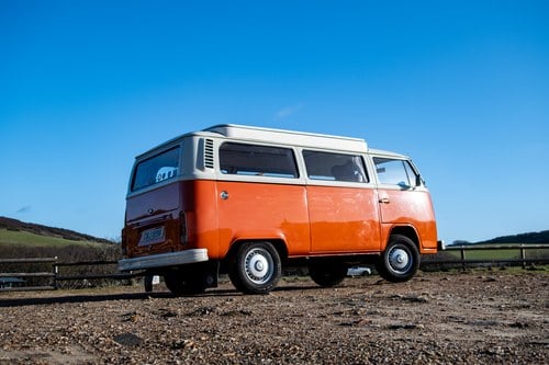 1974 Volkswagen Type 2 Campervan For Sale (picture 3 of 115)