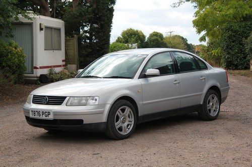 NO RESERVE - 1999 Volkswagen Passat V5 In vendita (immagine 19 di 113)