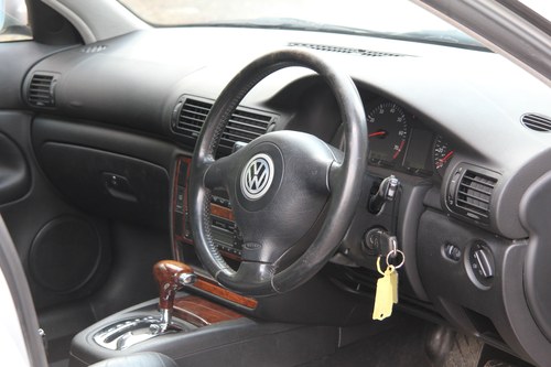 NO RESERVE - 1999 Volkswagen Passat V5 In vendita (immagine 36 di 113)