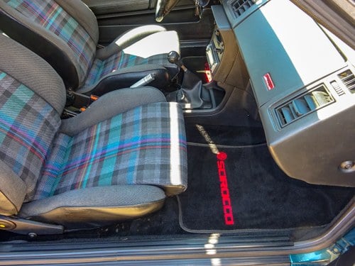 1992 Volkswagen Scirocco GT2 16v LHD à vendre (picture 31 of 108)