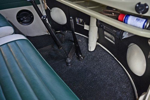 1963 VW Type 2 Splitscreen Sundial Campervan In vendita (immagine 48 di 146)