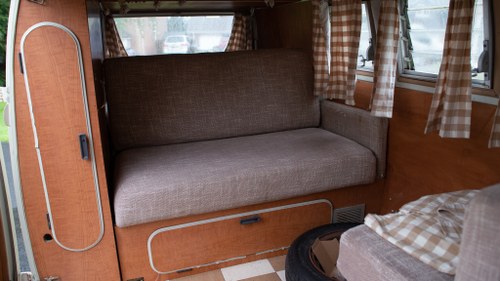 1967 Volkswagen Type 2 Splitscreen Westfalia Campervan En venta (imagen 37 de 93)