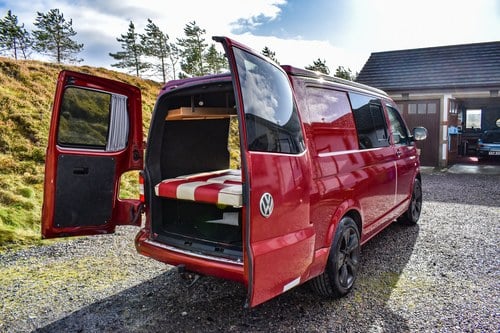 2011 Volkswagen Transporter T28 102 TDI SWB till salu (bild 61 av 115)