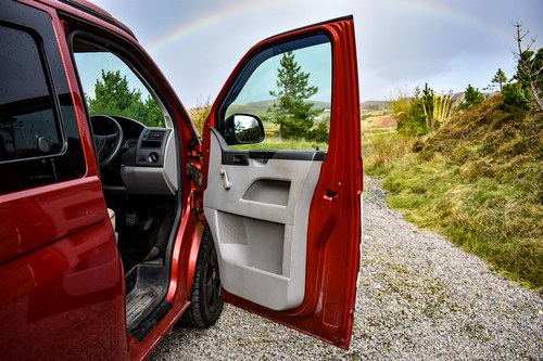 2011 Volkswagen Transporter T28 102 TDI SWB till salu (bild 42 av 115)