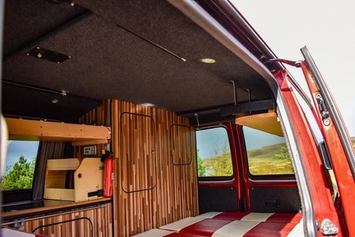 2011 Volkswagen Transporter T28 102 TDI SWB till salu (bild 50 av 115)