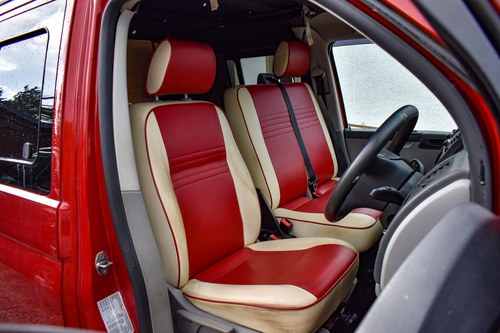 2011 Volkswagen Transporter T28 102 TDI SWB till salu (bild 22 av 115)