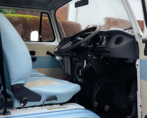 2009 Volkswagen T2 ‘Brazilian Bay’ 8 seater Danbury conversion In vendita (immagine 31 di 121)