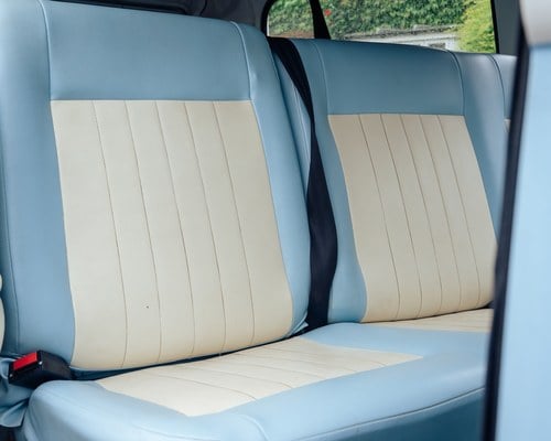 2009 Volkswagen T2 ‘Brazilian Bay’ 8 seater Danbury conversion In vendita (immagine 46 di 121)