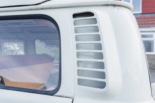 1974 Volkswagen T2 Bay Window Camper Te koop (foto 122 van 176)