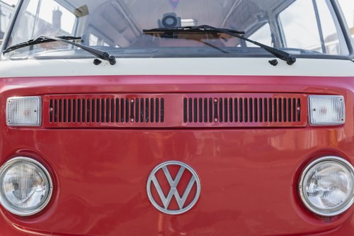 1974 Volkswagen T2 Bay Window Camper Te koop (foto 109 van 176)