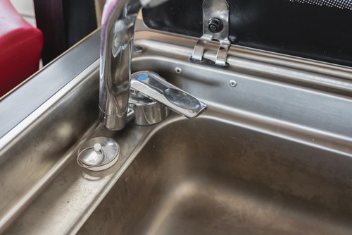 1974 Volkswagen T2 Bay Window Camper Te koop (foto 63 van 176)