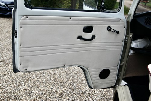 1979 Volkswagen Type 2 Baywindow Moonraker Camper For Sale (picture 54 of 171)