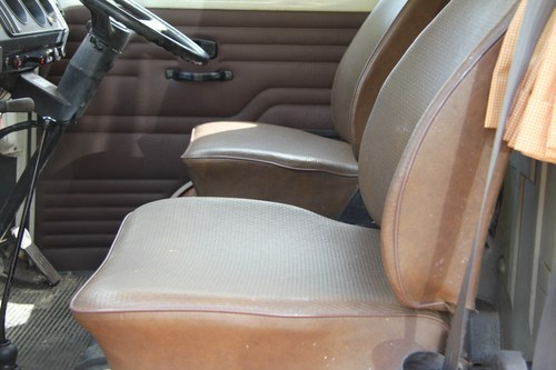 1978 Volkswagen Bay Window Camper In vendita (immagine 44 di 99)