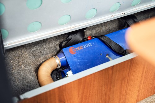 1977 Volkswagen Type 2 Bay Window Westfalia Campervan à venda (imagem 117 de 215)