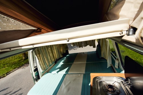 1977 Volkswagen Type 2 Bay Window Westfalia Campervan à venda (imagem 105 de 215)