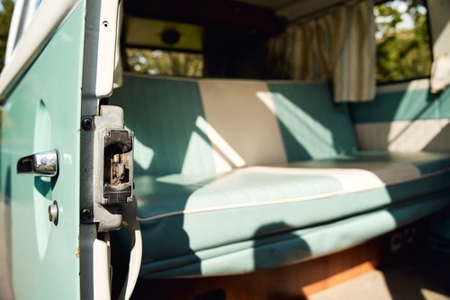 1977 Volkswagen Type 2 Bay Window Westfalia Campervan à venda (imagem 134 de 215)