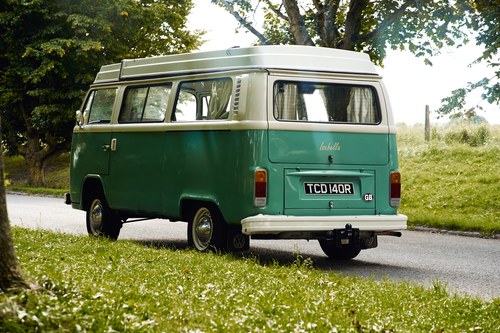 1977 Volkswagen Type 2 Bay Window Westfalia Campervan à venda (imagem 14 de 215)
