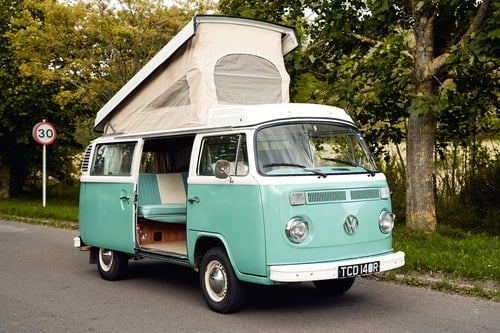 1977 Volkswagen Type 2 Bay Window Westfalia Campervan à venda (imagem 28 de 215)