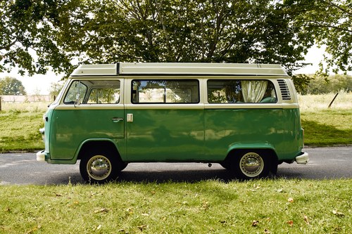 1977 Volkswagen Type 2 Bay Window Westfalia Campervan à venda (imagem 26 de 215)
