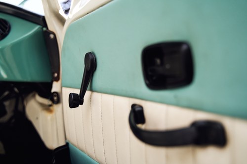 1977 Volkswagen Type 2 Bay Window Westfalia Campervan à venda (imagem 73 de 215)