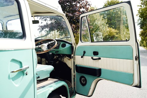 1977 Volkswagen Type 2 Bay Window Westfalia Campervan à venda (imagem 53 de 215)
