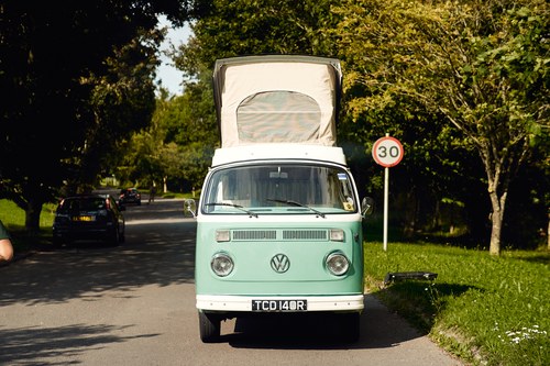 1977 Volkswagen Type 2 Bay Window Westfalia Campervan à venda (imagem 40 de 215)