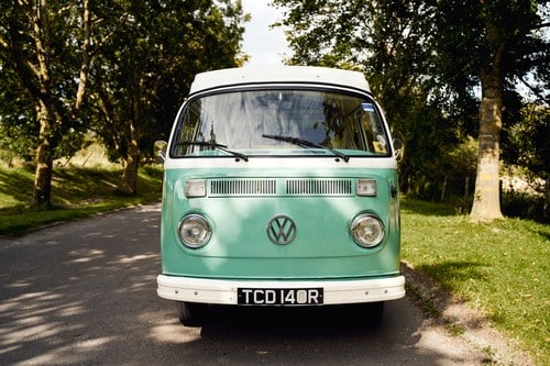 1977 Volkswagen Type 2 Bay Window Westfalia Campervan à venda (imagem 19 de 215)