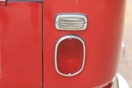 1971 Volkswagen T2 Camper (LHD) In vendita (immagine 86 di 112)