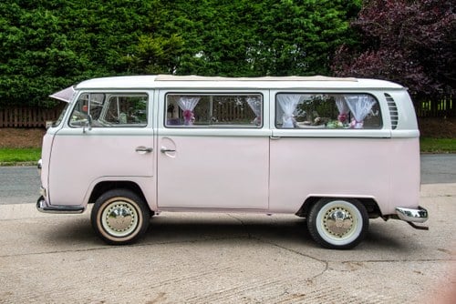 1971 Volkswagen T2 ‘Bay Window’ Camper For Sale (picture 11 of 136)