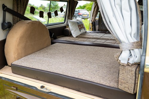 1971 Volkswagen Type 2 Bay Window Camper Conversion zum Verkauf (Bild 55 von 115)