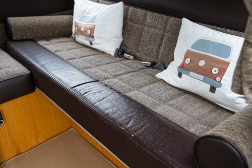 1971 Volkswagen Type 2 Bay Window Camper Conversion zum Verkauf (Bild 46 von 115)