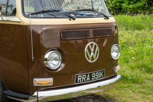 1971 Volkswagen Type 2 Bay Window Camper Conversion zum Verkauf (Bild 78 von 115)