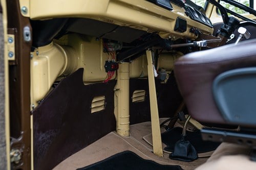 1971 Volkswagen Type 2 Bay Window Camper Conversion zum Verkauf (Bild 24 von 115)